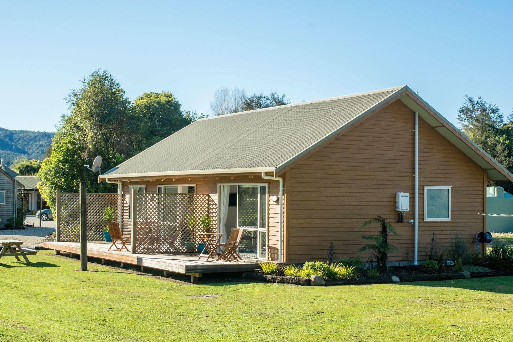 Abel Tasman Lodge Marahau Eksteriør bilde